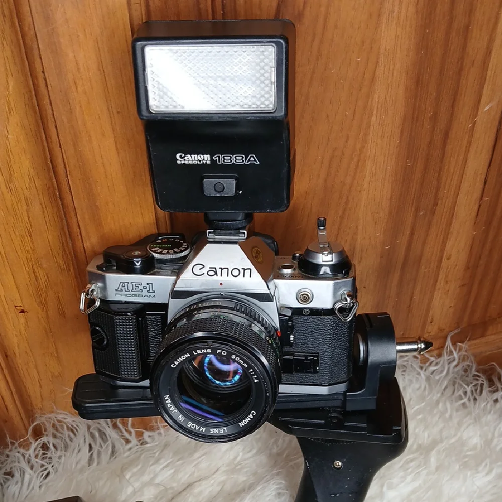 Canon and Pentax Digital Cameras(3) Set -